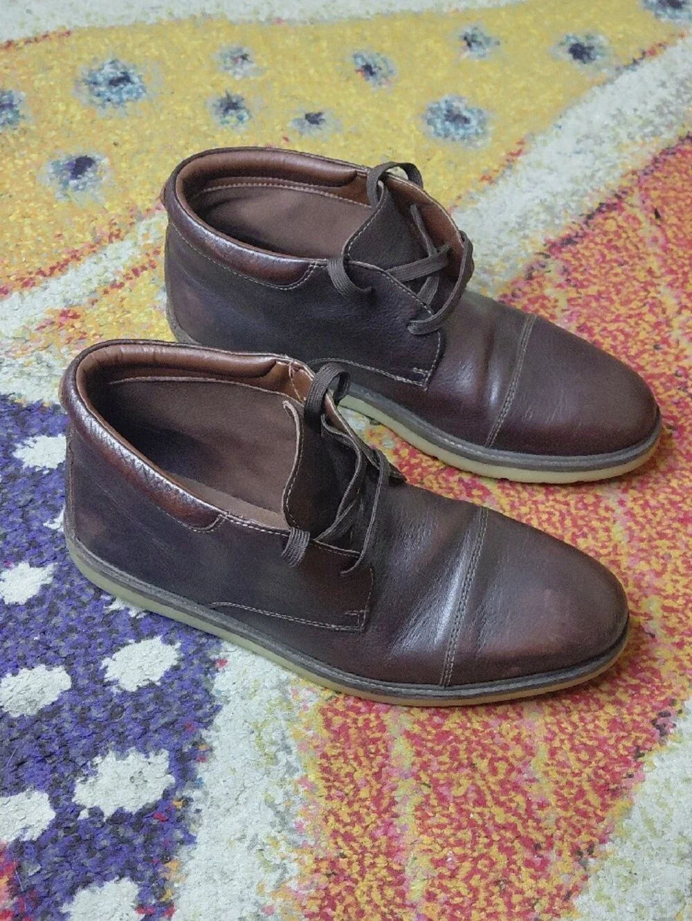 Clarks Grandin Top Chukka Boots Lace-Up Dress Shoes